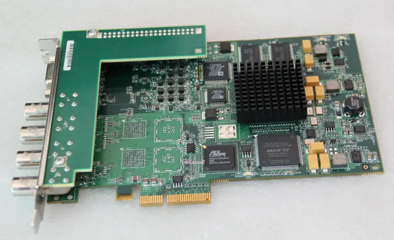 MATROX V10 Y7231-03 VI07IAOA/F* PCIE DAQカード