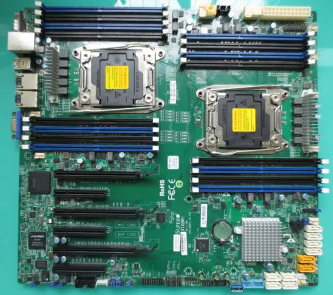 Supermicro X10DRI サーバー・マザーボード