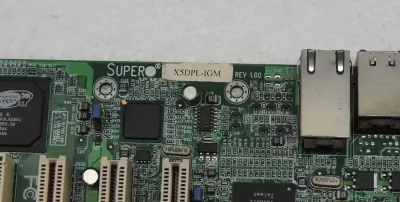SuperMicro X5DPL-IGM Socket 604 ワークステーション・マザーボード