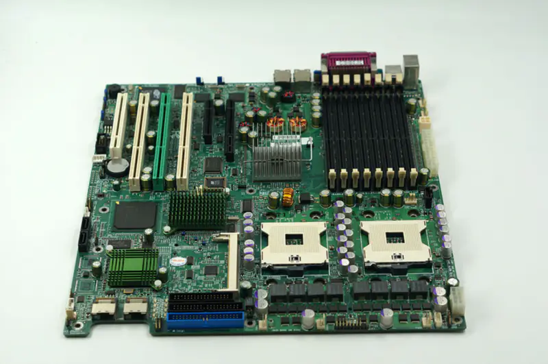 SuperMicro X6DH3-G2 8ポートSASサーバ・マザーボード RAIDデュプレックス 604