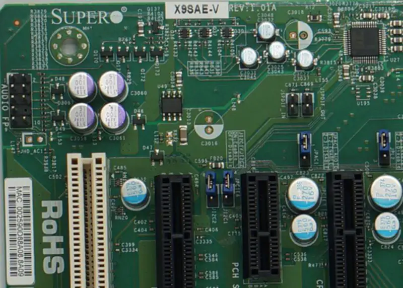 SuperMicro X9SAE-V サーバー・マザーボード LGA1155 C216 チップセット対応 E3 V2