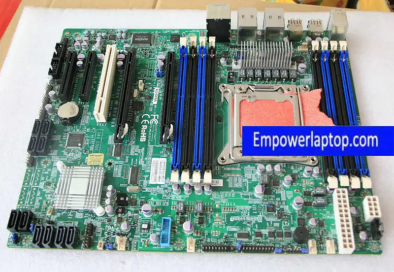 SuperMicro X9SRA サーバー・マザーボード LGA2011 C602 X79
