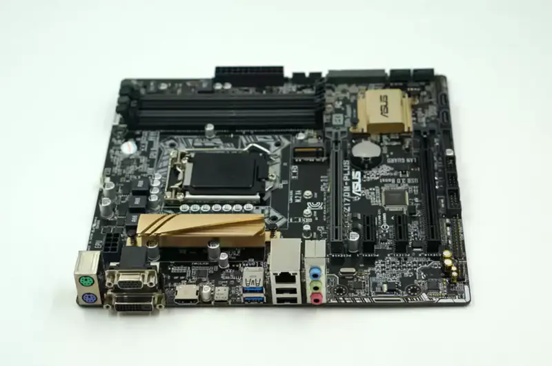 Asus Z170M-PLUS マザーボード