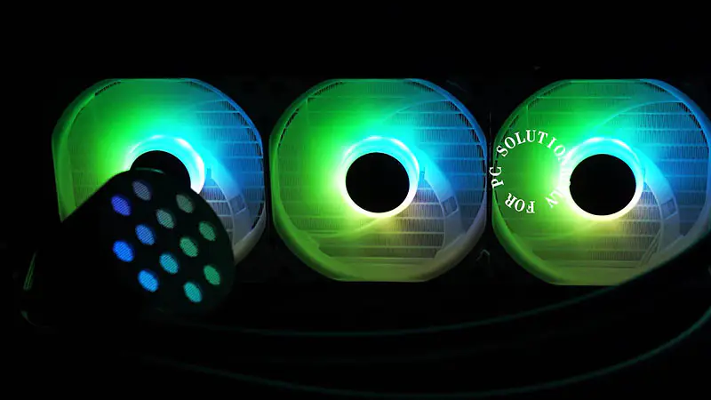 Sama 240mm のラジエーターの虹 Pc Para Cpu Rgb の液体のクーラー ブロック コンピュータ Cpu 水クーラーおよび Pc Cpu のための冷却ファン システム