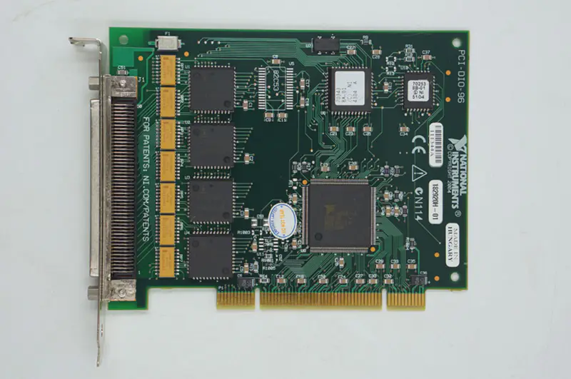 NI PCI-DIO-96 96ビットパラレルデジタルI/O PCIカードボード
