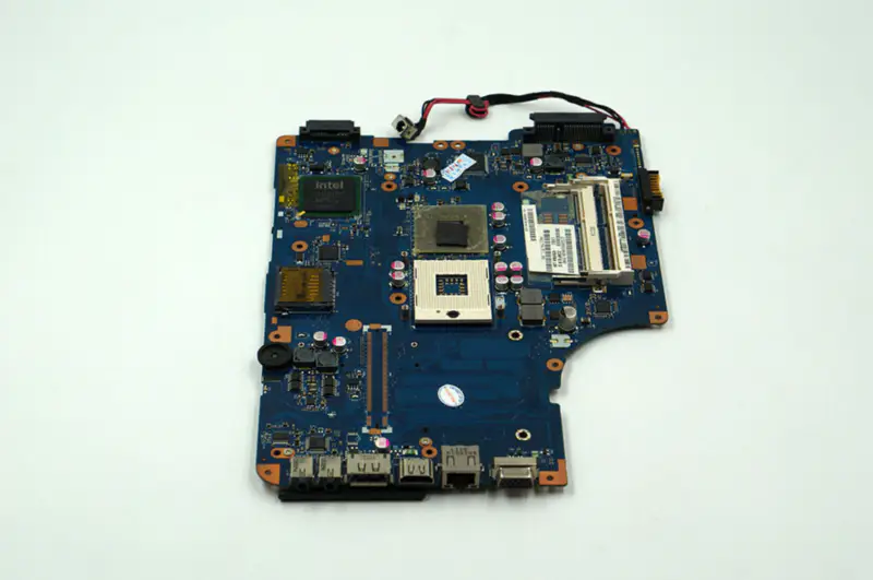 東芝L500 L550 L555 LA-4982P GM45 PGA-989マザーボード